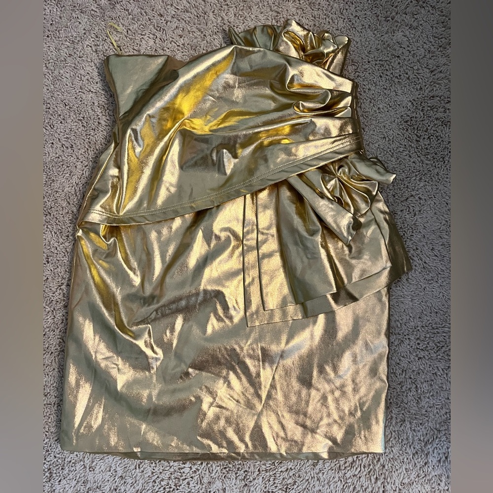 NWT By Egreis gold pleather skirt sz L